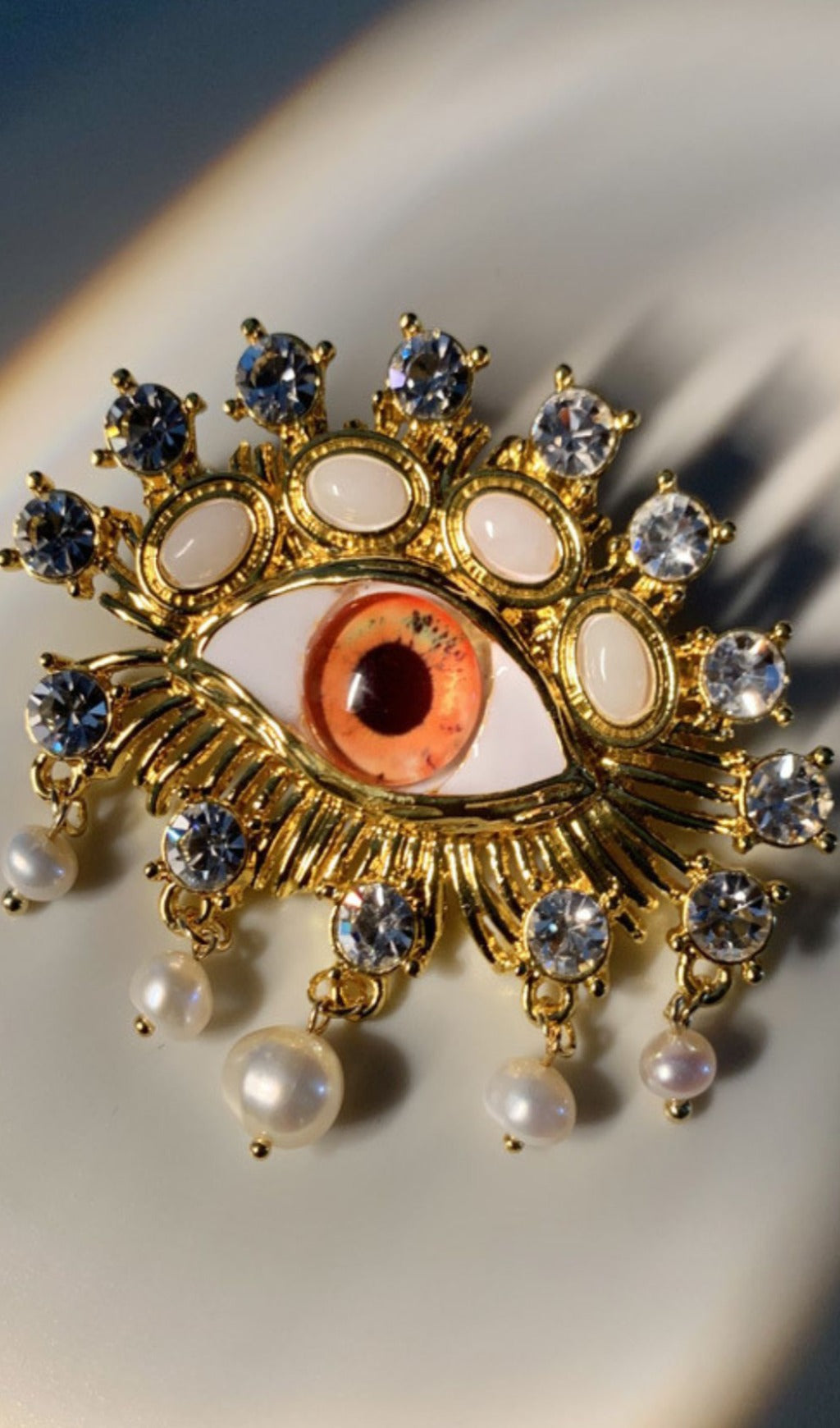 Pearl Embellihsed Eye Brooch Flowering Girl
