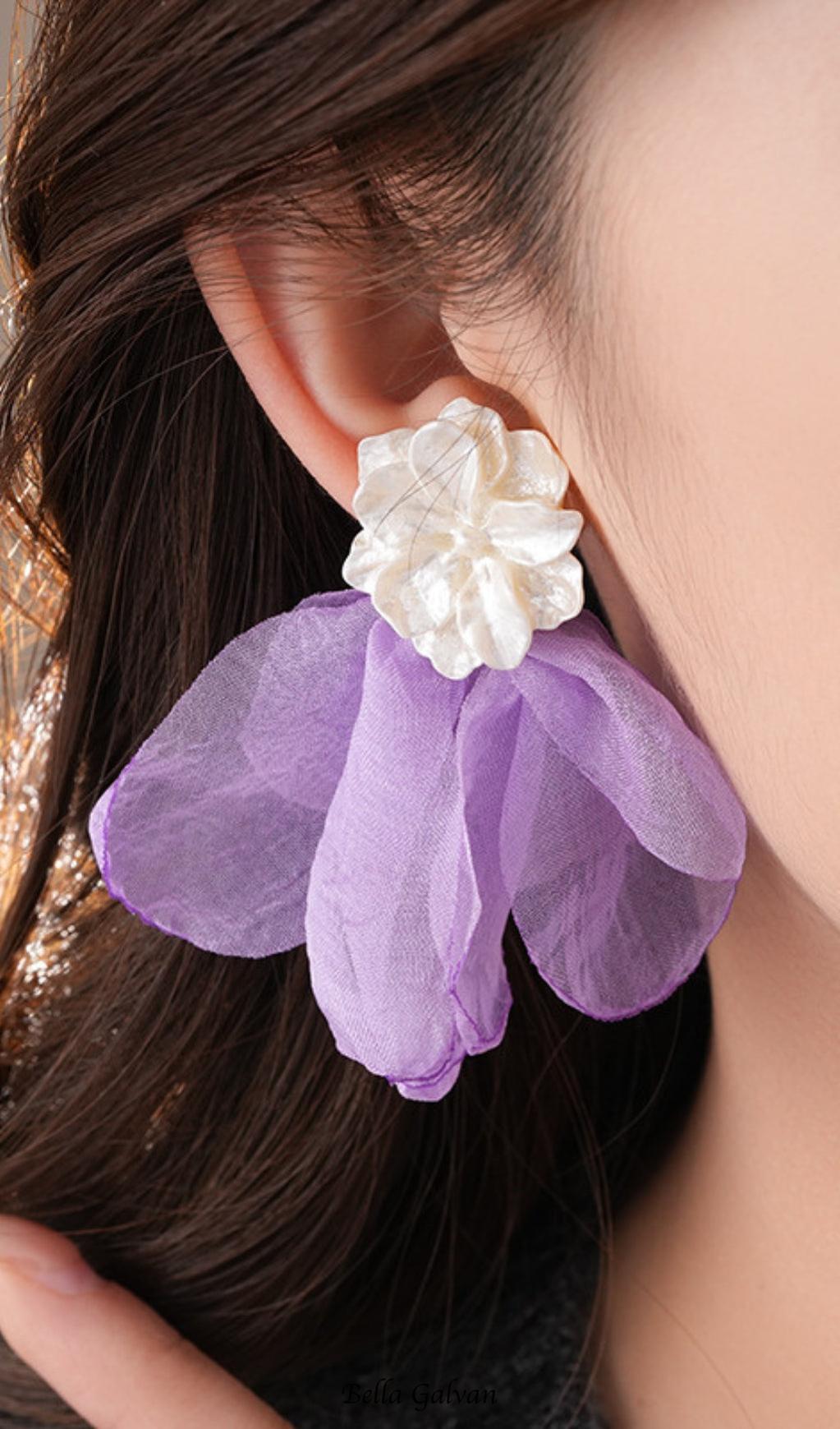 Dreama Flower Earrings Flowering Girl