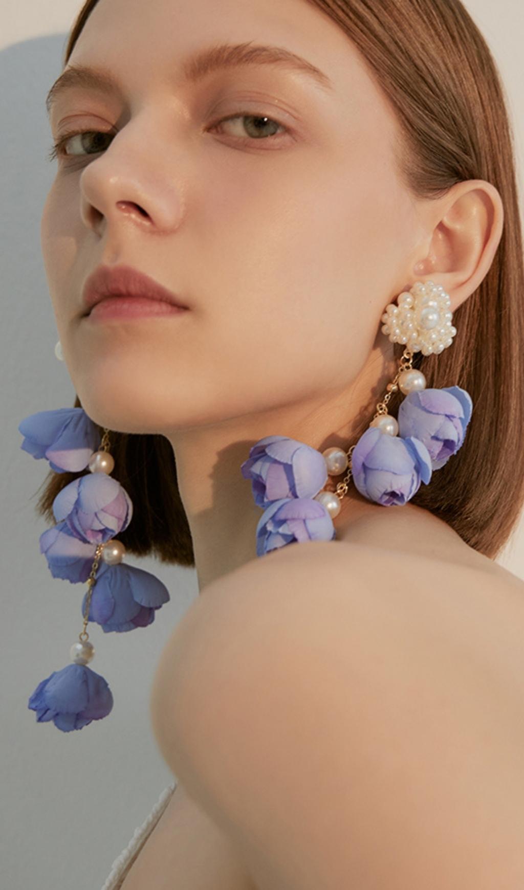 Alejandra Violet Pearl Flower Earrings Flowering Girl