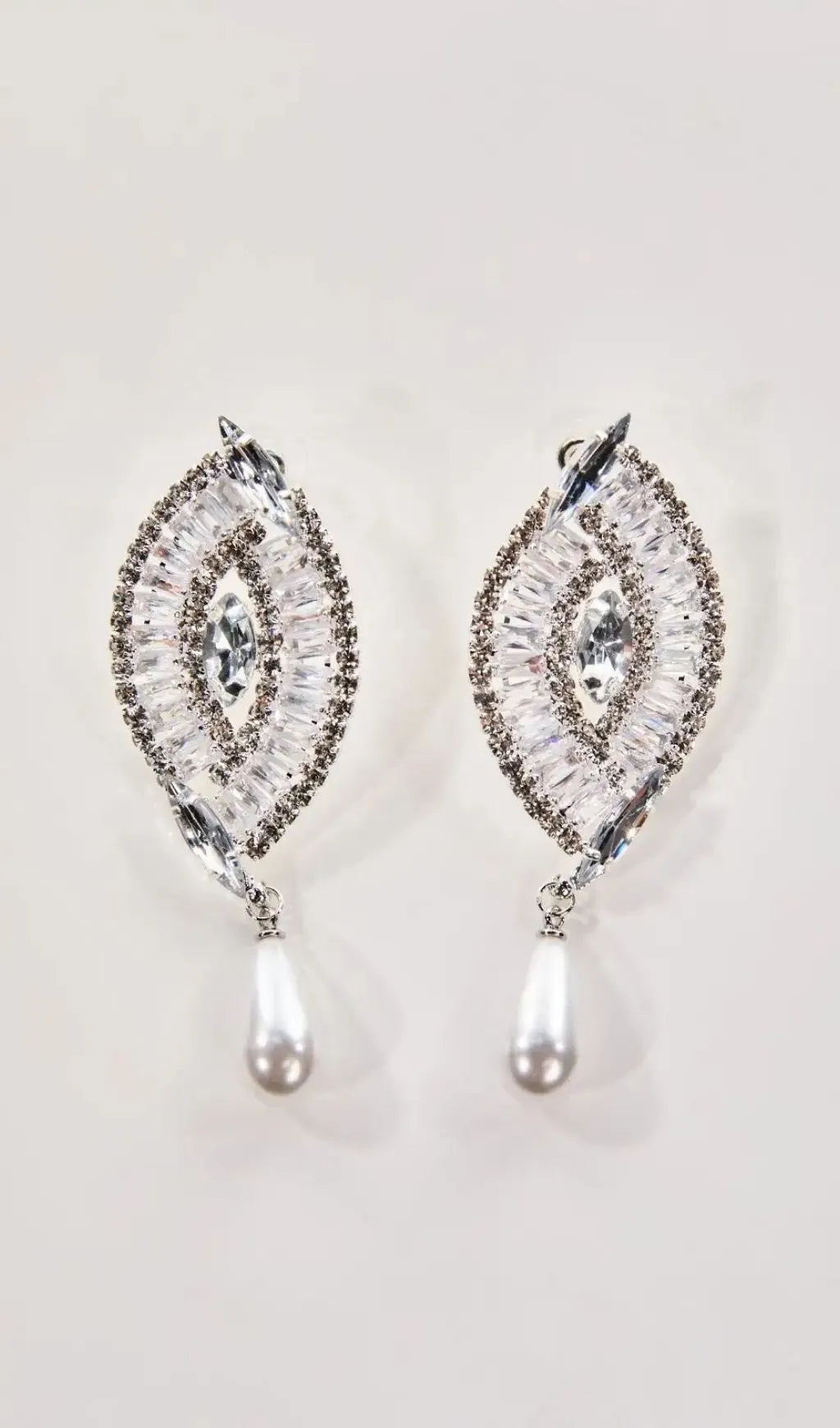 Oaelix Rhinestone Pearl Earrings Flowering Girl