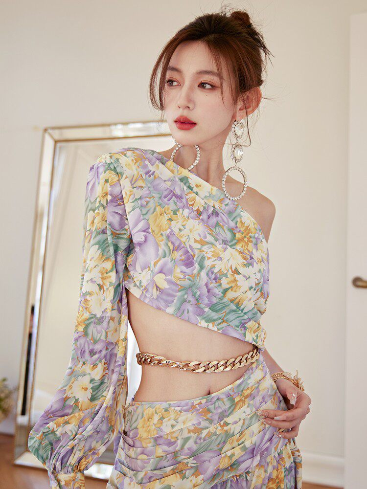 Dolores French-Style Printed Off-Shoulder Single-Sleeve Slit Mini Dress Flowering Girl