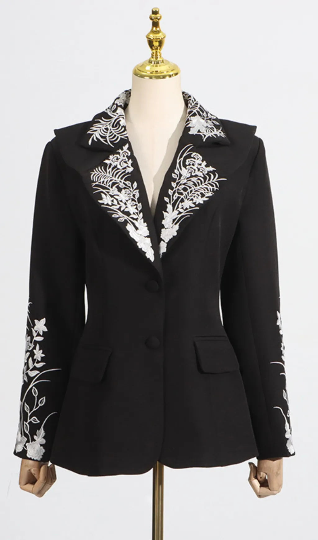 Evanthe Black Flower Embroidery Blazer Flowering Girl