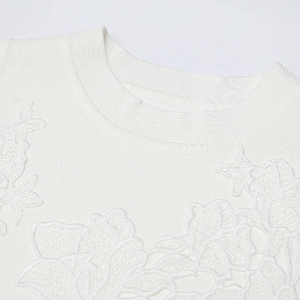 Kimoni White Sleeveless Flower Knit Mini Dress Flowering Girl