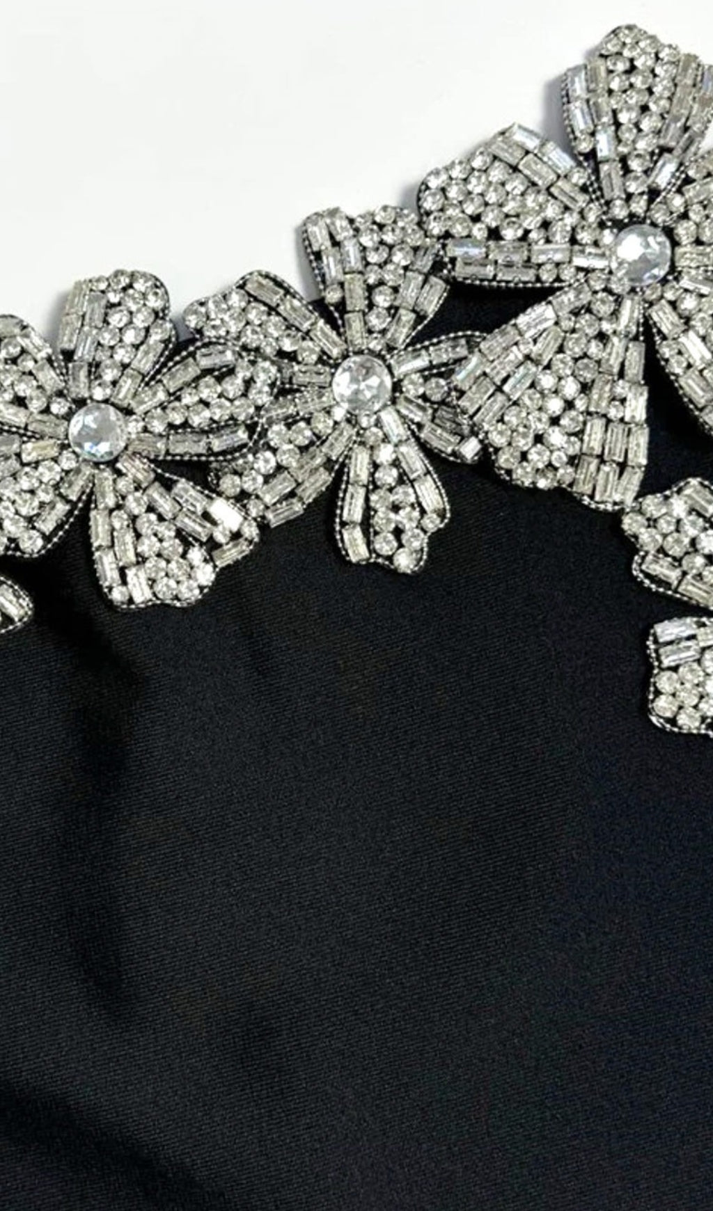 Banner Black Flower Crystal Two-Piece Set