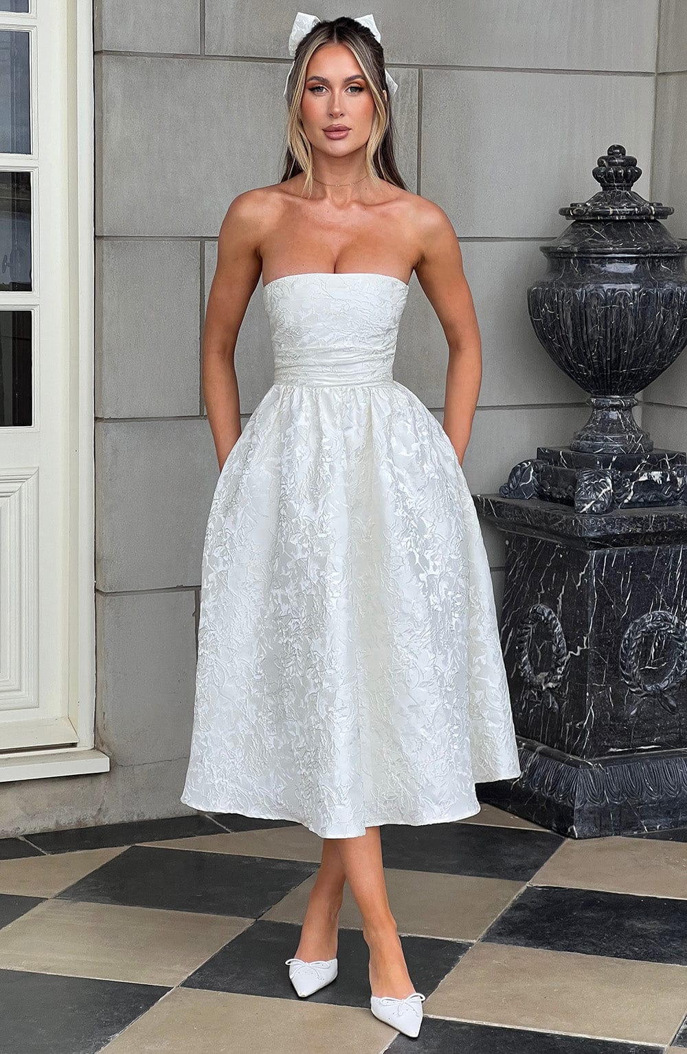 Saoirse Midi Dress - Ivory Flowering Girl