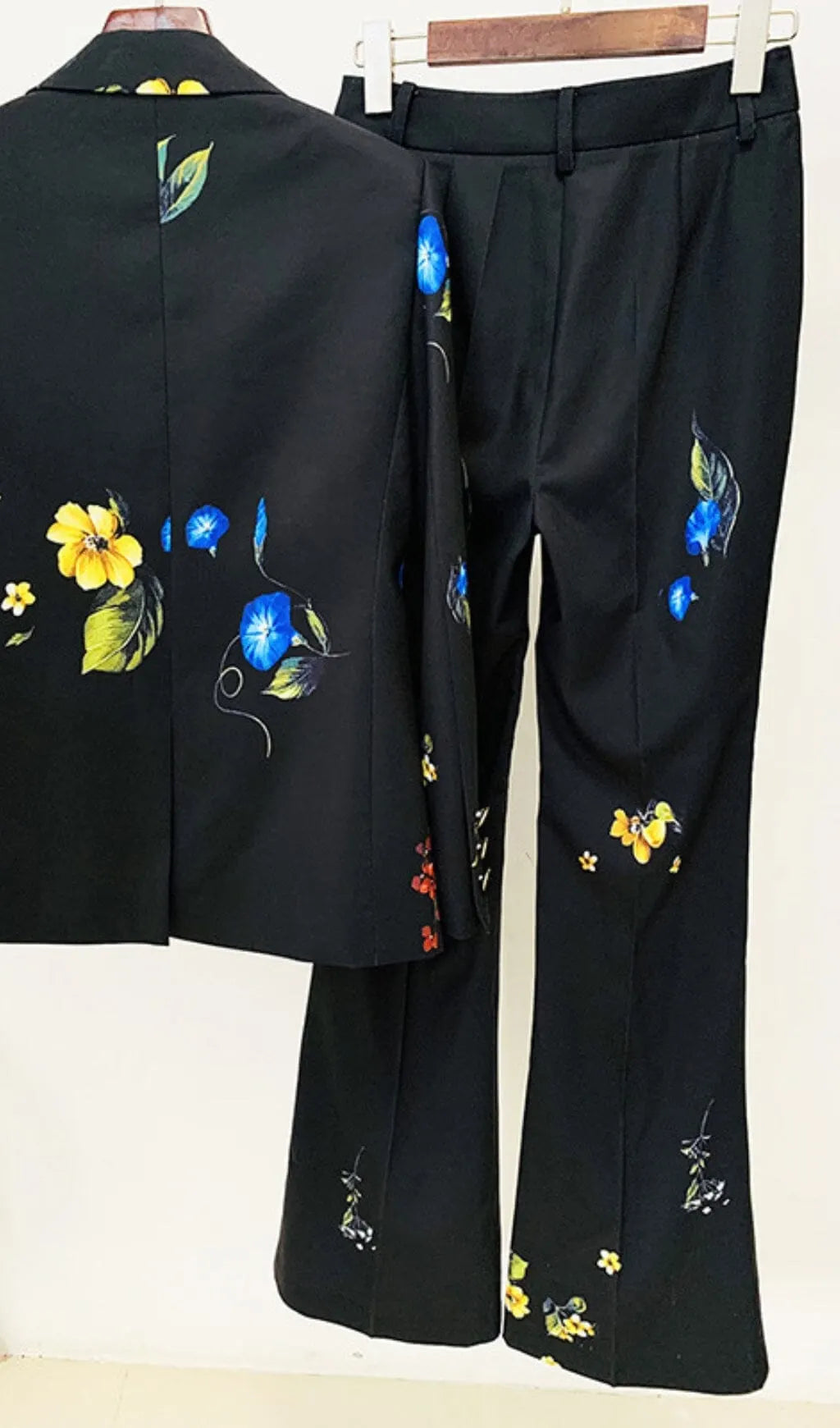 Printed Button Jacket Suit In Black