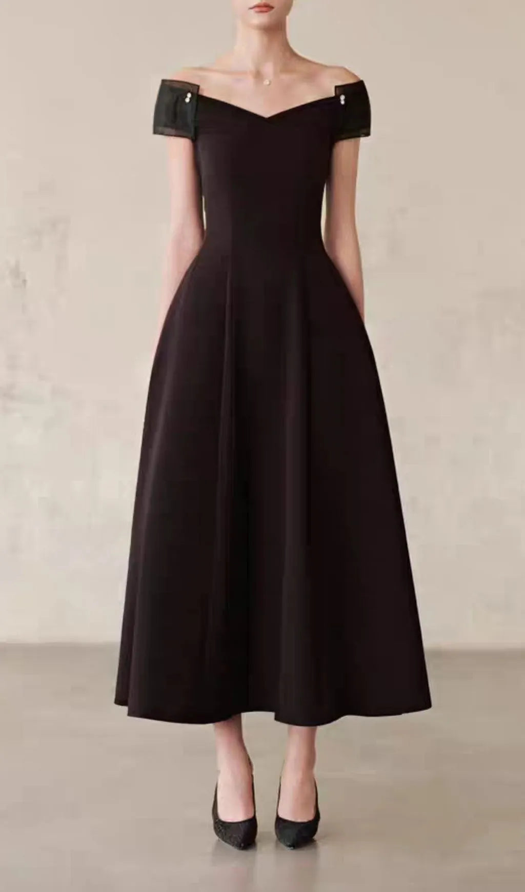 Kinu Black Off-Shoulder Maxi Dress Flowering Girl