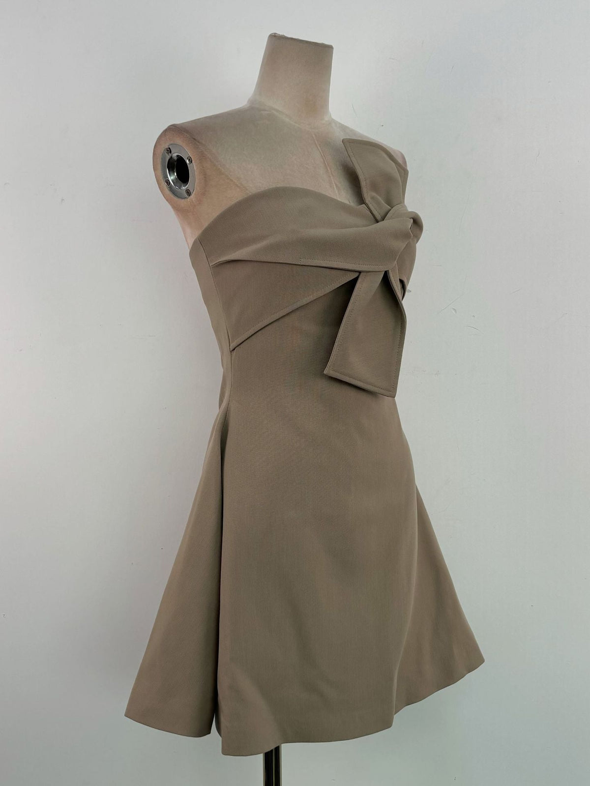 Alberta Bowknot Strapless Mini Dress In Camel Flowering Girl