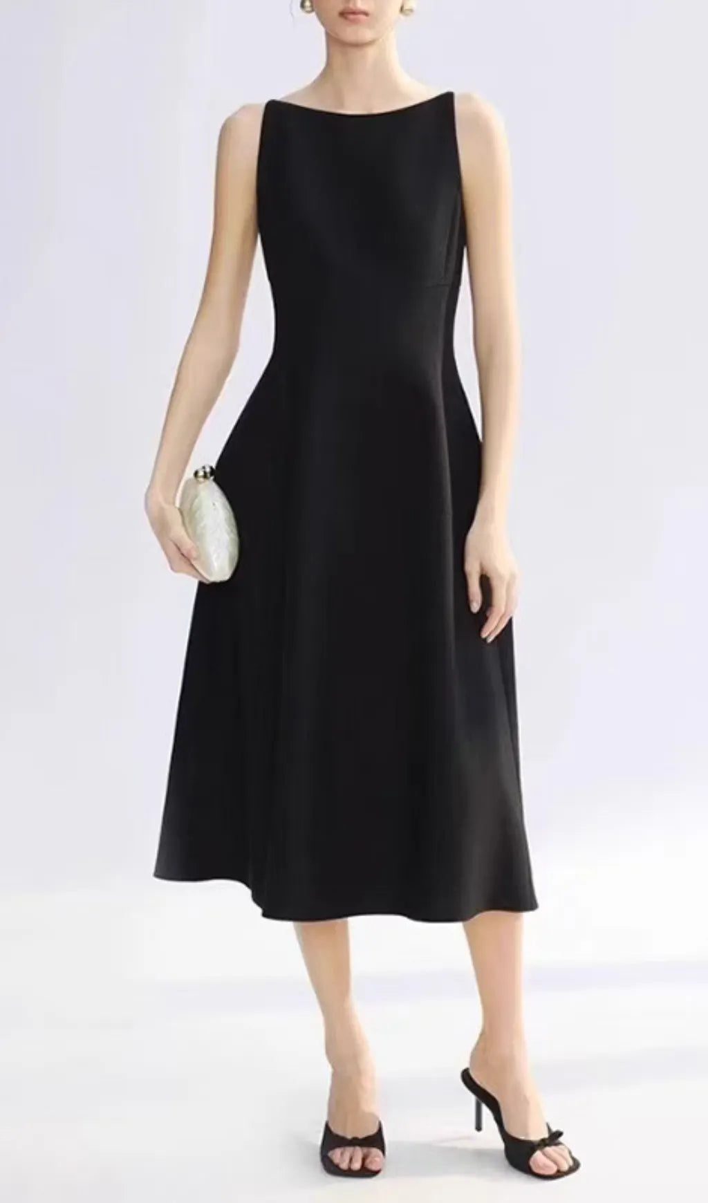 Gavyn Sleeveless Midi Dress Flowering Girl