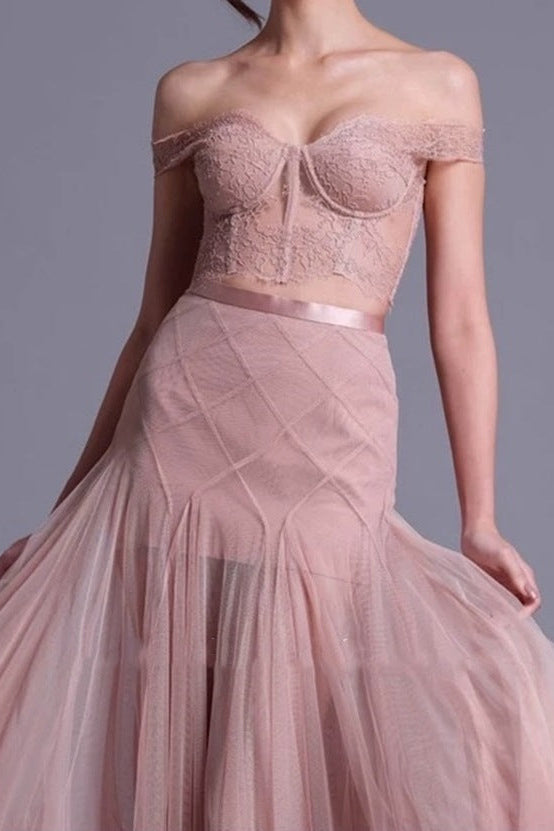 Floral Dentelle Off-Shoulder Bustier Corset Net Skirt Set In Pink Flowering Girl