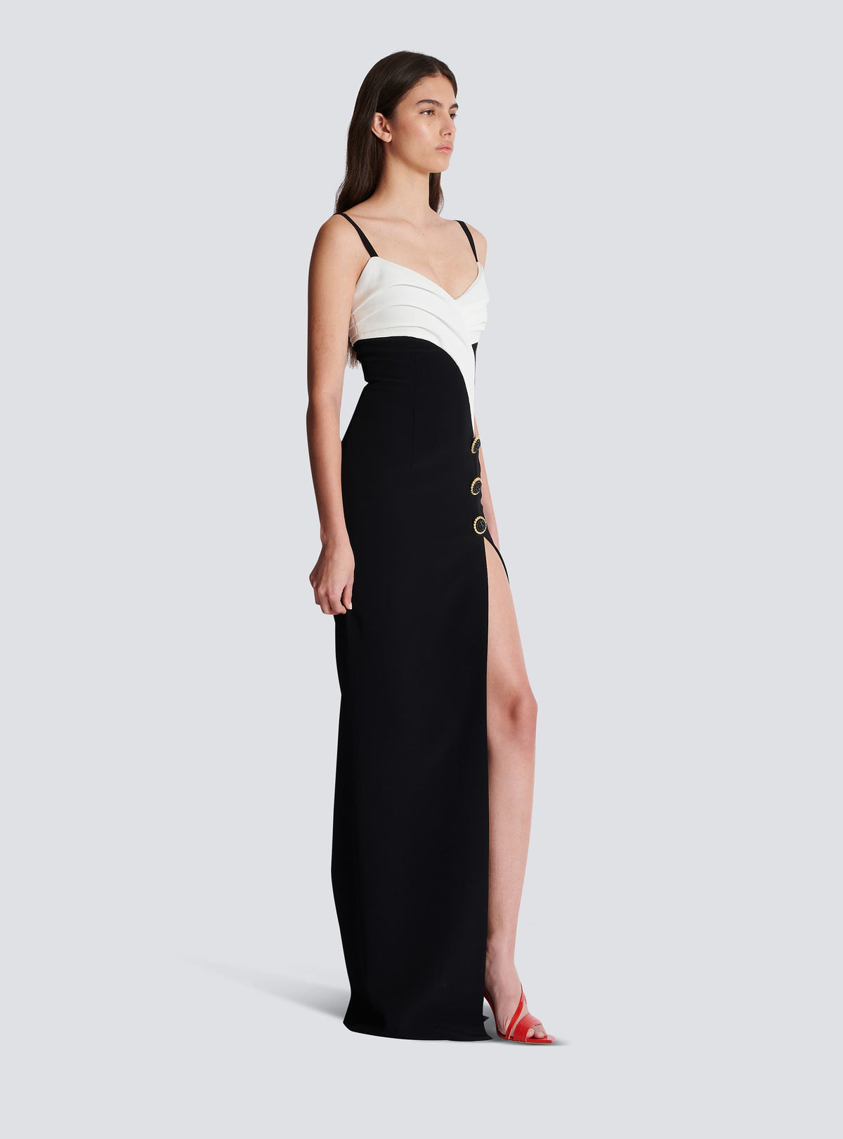 Two-tone crepe maxi dress with leg slit Flowering Girl