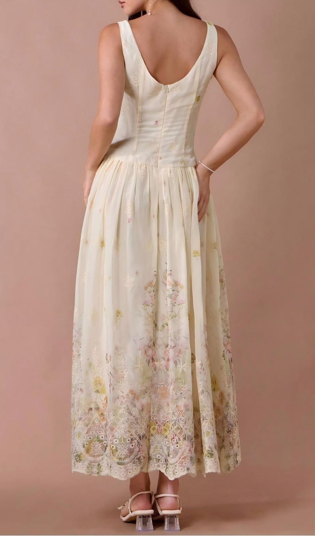 Lanai Sleeveless Printed Maxi Dress Flowering Girl