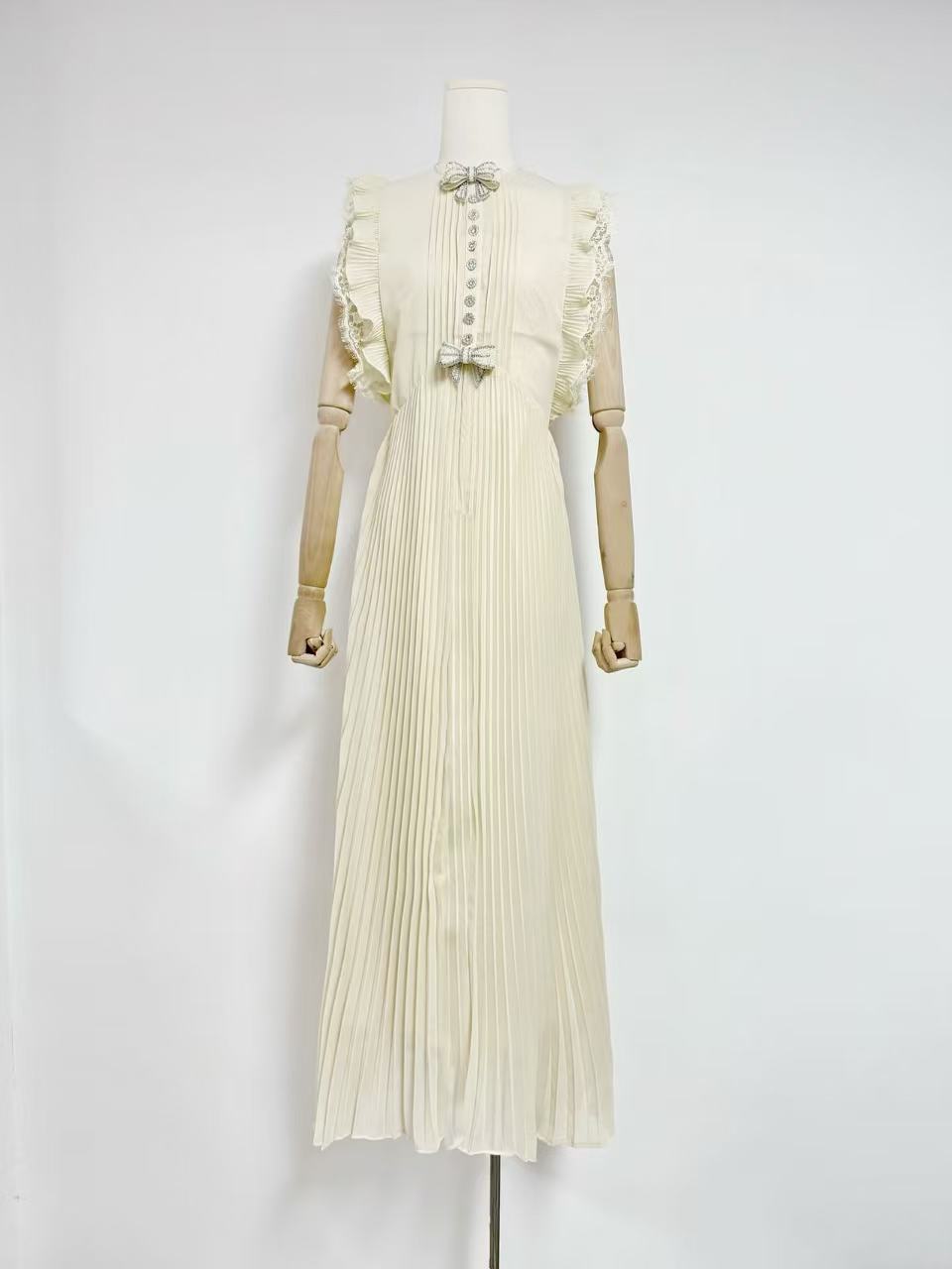 Chiffon Ruffled Maxi Dress in apricot Flowering Girl