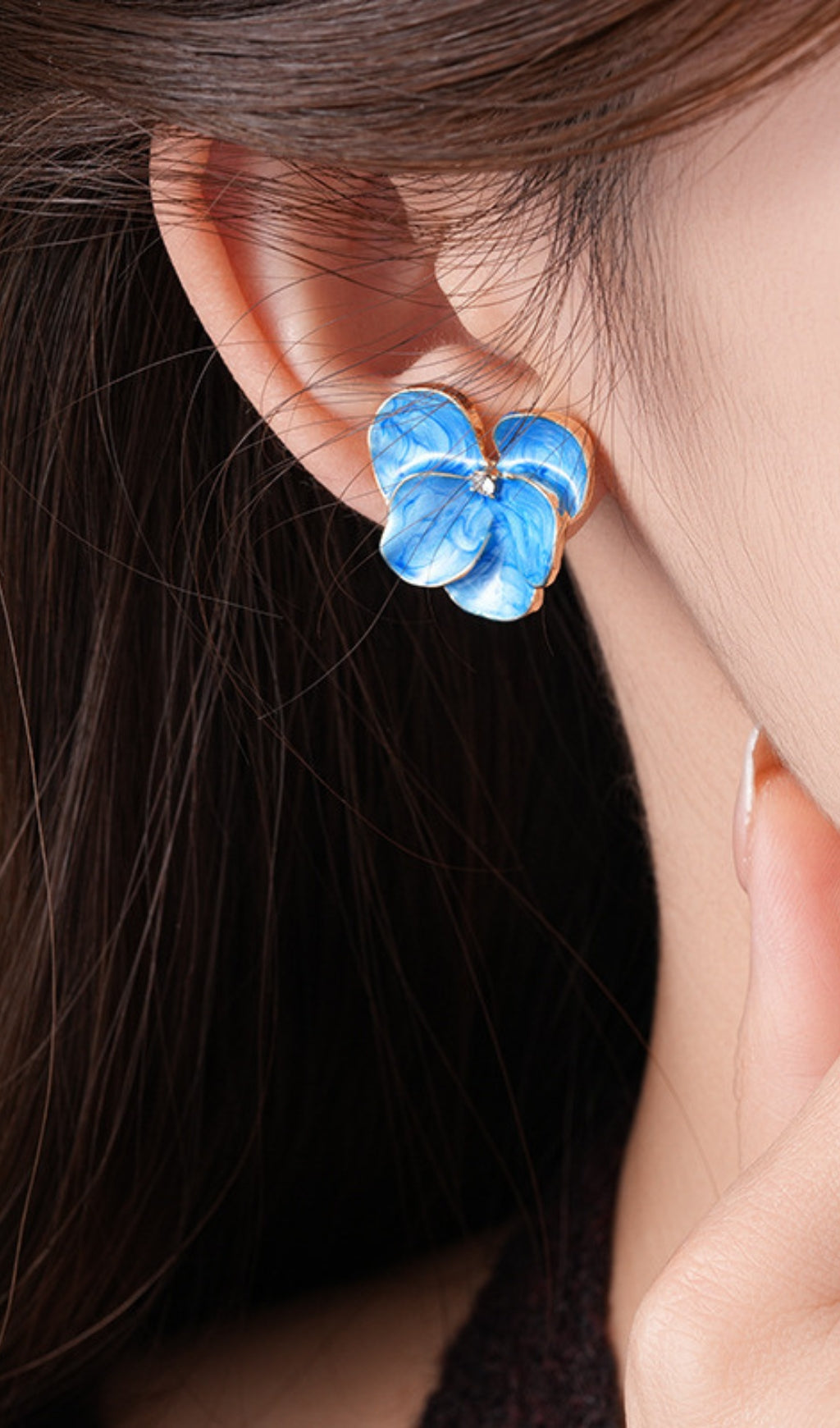 Derick Blue Flower Earrings Flowering Girl
