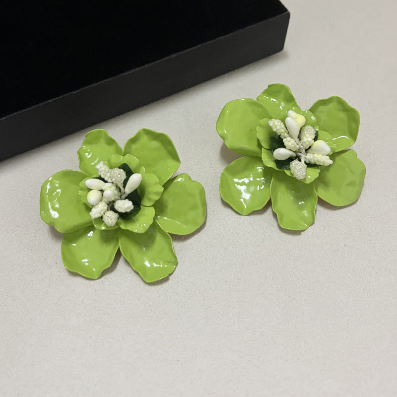 Katey Flower Earrings Flowering Girl