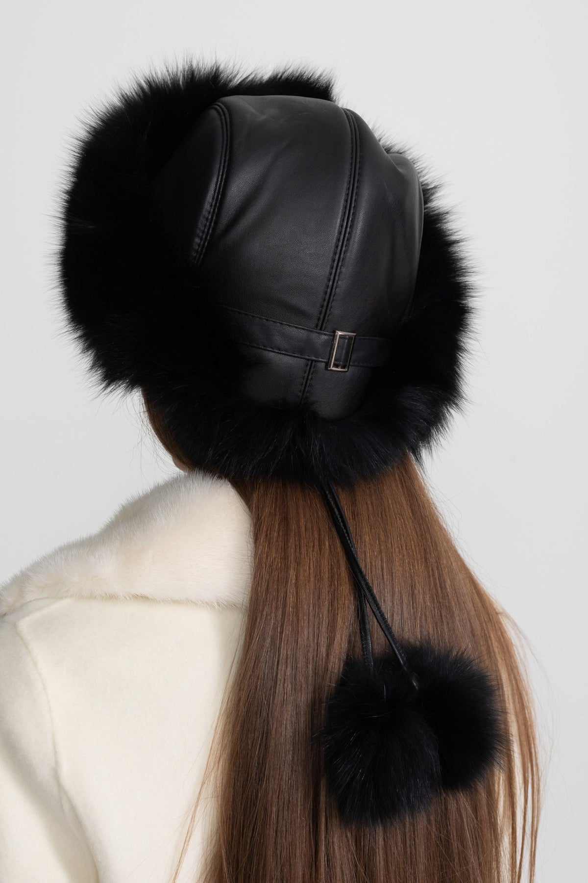 Real Fox Fur Trimmed Hat With Pom-Pom Ties – Black Flowering Girl